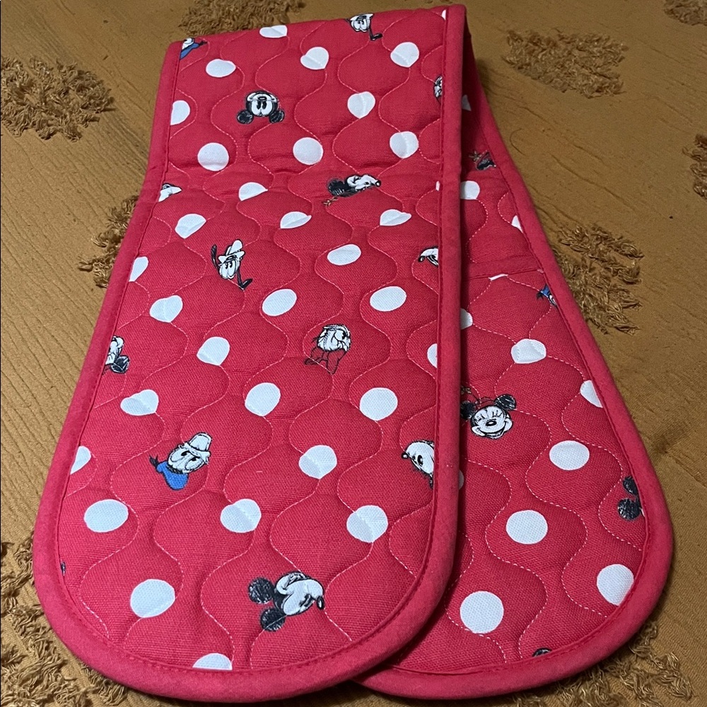 Cath Kidston x Disney collab double oven mitt